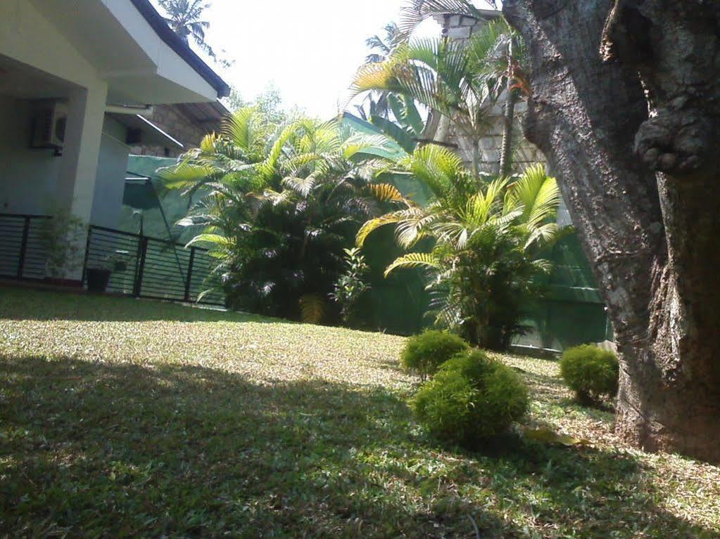 Mazz Homestay Negombo Exteriér fotografie